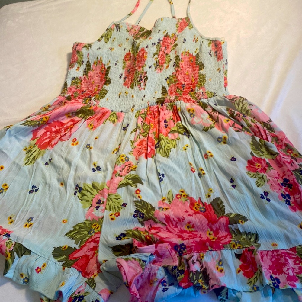 Angie Floral Shorts Romper Size Large